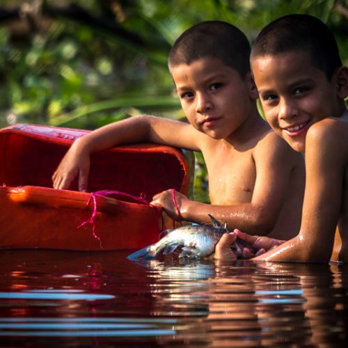 Hermanitos / Brothers