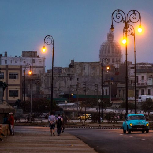 Por el malecón