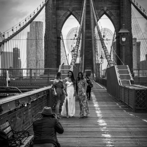 Fotógrafo en el puente / Photographer at the bridge